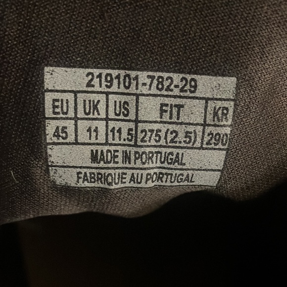 Levis brown mens shoes - Picture 2 of 6